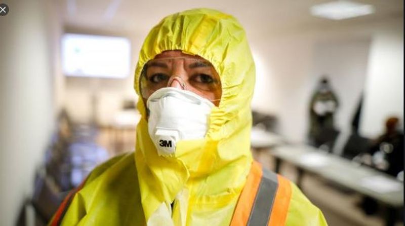 Povestea călărețului cu mască chirurgicală de pe străzile Iașului