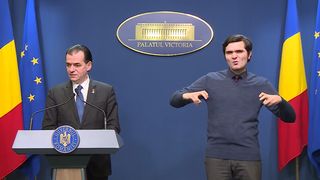 INTERVIU EXCLUSIV cu Bogdan Anicescu, interpretul de la Guvern și Ministerul Afacerilor Interne, care traduce mesajele autorităților pentru persoanele cu deficiențe de auz. Tânărul face parte din echipa Știrilor Kanal D