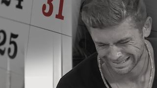 Costin Gheorghe, a noua zi, la autoizolare! ”Parcă și viața mi s-a schimbat, nu mai știu orele, în ce dată suntem sau cât mai trebuie să stau închis ca un captiv.”