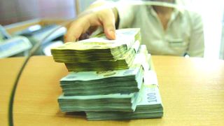 O veste foarte bună pentru români! Anunțul făcut de ministrul de Finanțe