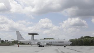 MApN anunţă al doilea transport aerian cu echipamente medicale din Coreea de Sud