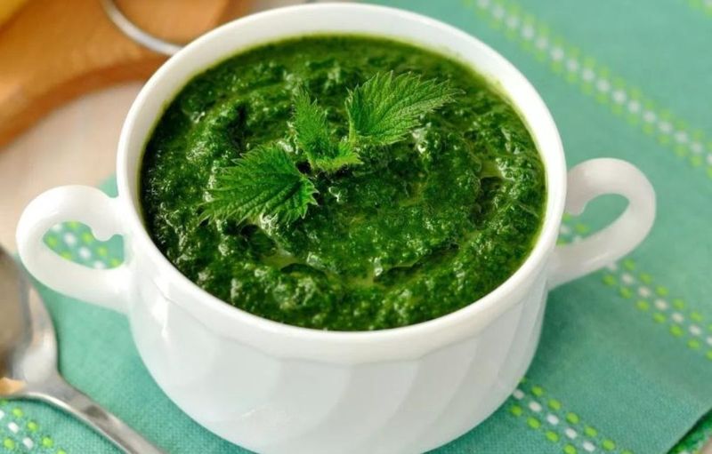 ciorba de urzici reteta beneficii sanatate 