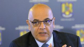Arafat anunţă că medicii nu vor putea refuza internarea unui pacient, chiar dacă acesta nu este testat