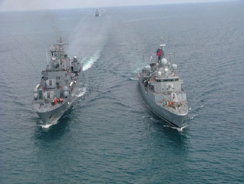 Antrenamente militare Marea Neagra