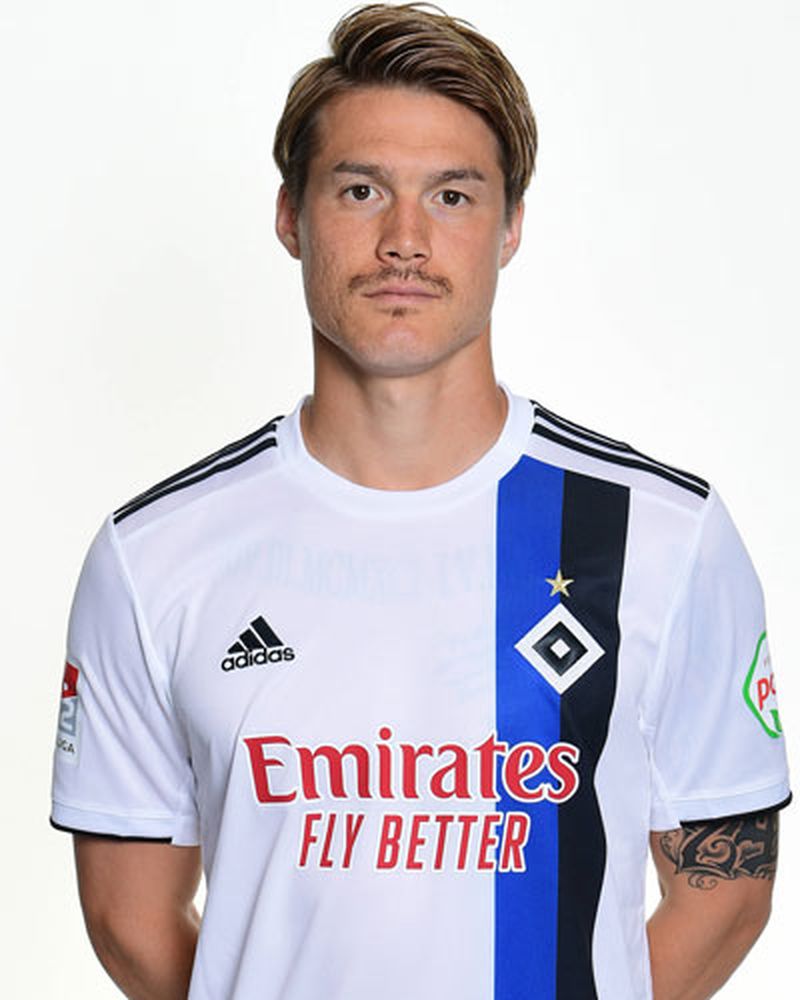  fundașul testat pozitiv cu covid-19