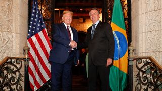 Bolsonaro vrea o cooperare medicală şi logistică cu Trump &icirc;mpotriva noului coronavirus
