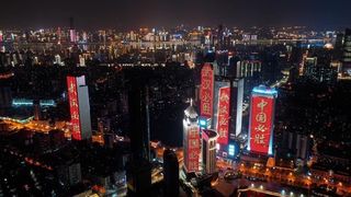 Trei minute de reculegere în China pentru victimele coronavirusului