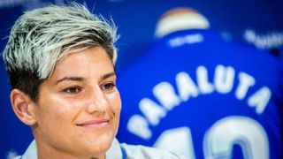 Andreea Părăluţă, din Spania, de la Levante: &Icirc;n fiecare seară, ieşim pe balcon şi aplaudăm!