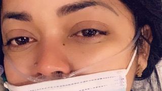 Mărturia șocantă a unei paciente infectată cu covid-19: &bdquo;Durerile sunt insuportabile, simt cum se dezlipește pielea de pe mine&rdquo;