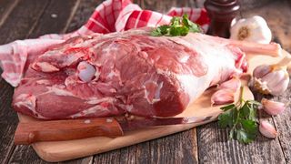 Carnea de miel beneficii contraindicatii