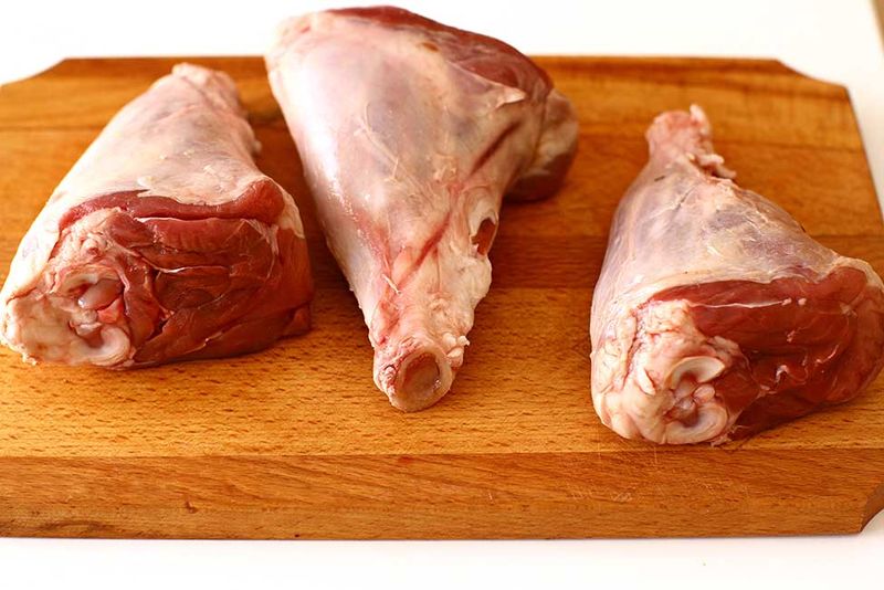 pret miel 2020 - carne de miel pret 2020 - pret kg miel 2020 - cat este kg de miel 2020