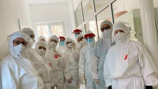 Încă 13 angajați din sistemul medical au fost confirmați cu noul covid-19