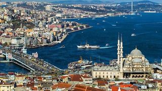 Turcia impune carantină &icirc;n 31 de oraşe, &icirc;ntre care Ankara şi Istanbul, pentru 48 de ore