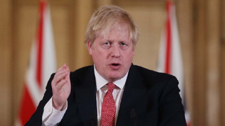 Boris Johnson face progrese foarte bune către vindecare, anunţă biroul premierului britanic