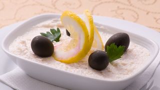 Icre. Cum repari simplu icrele tăiate. Preparatul este nelipsit de pe mesele de Florii