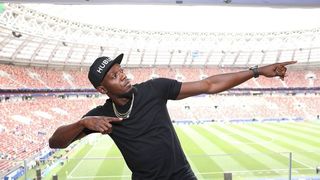 Usain Bolt a donat 3.400 de euro la un teledon &icirc;n Jamaica, pentru lupta &icirc;mpotriva coronavirusului