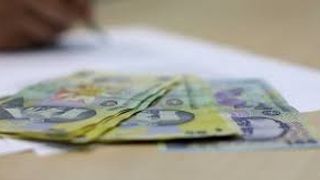 Directoarea unei şcoli din Bucureşti, reţinută pentru luare de mită 