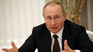 Veterani ruşi îi cer lui Putin să amâne defilarea militară de la 9 mai, prevăzută în continuare