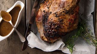 Pulpă de miel la cuptor