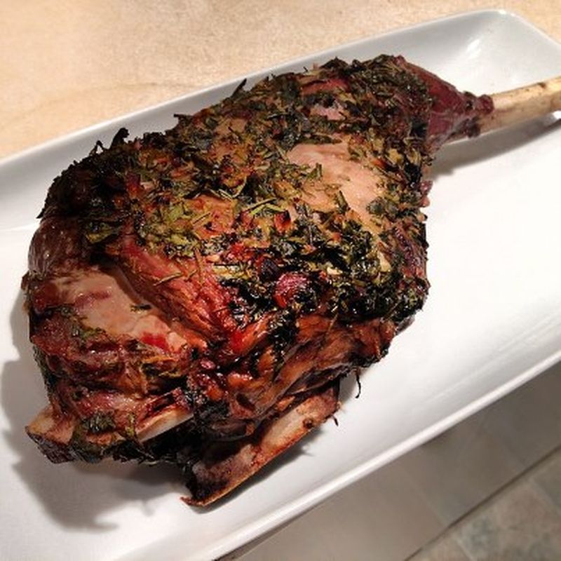 Pulpă de miel la cuptor