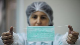 Institutul Clinic Fundeni: Doi pacienti şi o asistentă, diagnosticaţi cu coronavirus