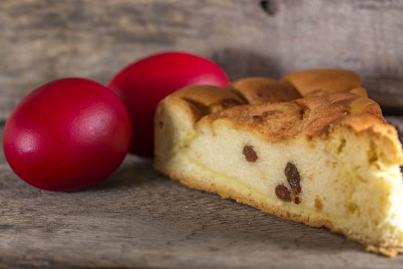 pasca cu aluat de cozonac reteta