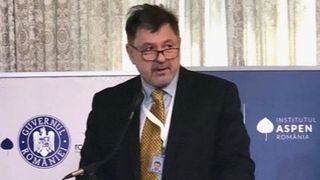 Alexandru Rafila are o avere colosală! Celebrul microbiolog are venituri de peste 6.000 euro pe lună, iar &icirc;n conturi a str&acirc;ns 350.000 de euro!