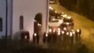 Anchetă la Cluj-Napoca, după ce un preot a permis accesul enoriaşilor în incinta bisericii, în zilele de 18 şi 19 aprilie - VIDEO