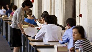 Decizia autorităților din Italia: Școlile se vor redeschide în septembrie