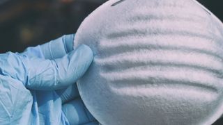 Suma colosală pe care orice român o va plăti, începând cu 15 mai, dacă nu va purta masca de protecție