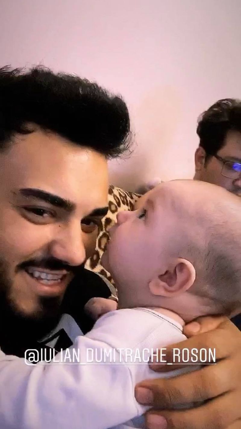 jador de la puterea dragostei și bebelușul