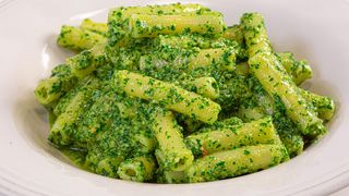 Pesto de leurdă