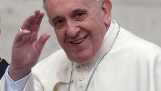 Papa Francisc a făcut un apel de cooperare internaţională şi consideră că orice vaccin eficient împotriva Covid-19 ar trebui să fie disponibil întregii lumi