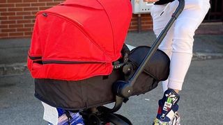 alex zănoagă și bebelușul