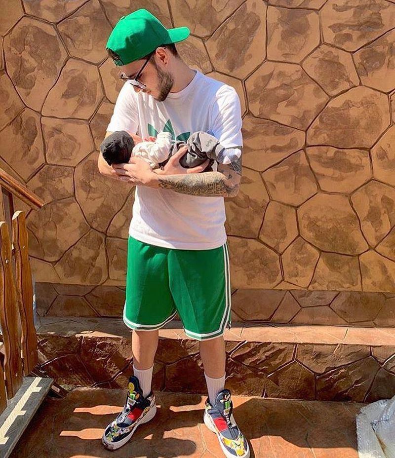 alex zănoagă și bebelușul