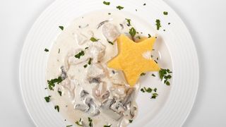 ciulama cu pui si ciuperci reteta