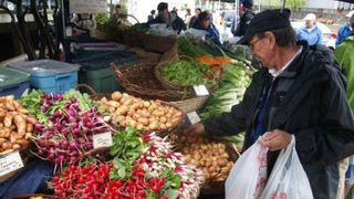 Alertă alimentară în România: Rămânem fără un aliment de bază