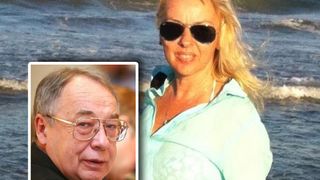 Soția lui Ovidiu Ioanițoaia e devastată: ”Mi-a murit un prieten. Aș vrea să merg să aprind o lumânare, că mă doare sufletul!”