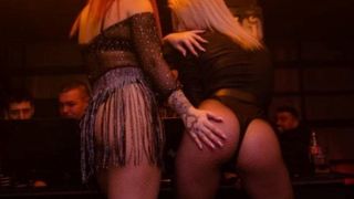 bogdan mocanu și jador cu fetele la hotel