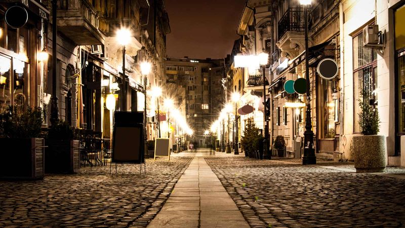 centru vechi bucurești pietonală