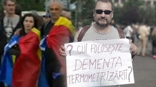 VIDEO| Protest ilegal în Piaţa Victoriei din Bucureşti, în prima zi de stare de alertă