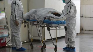 &Icirc;ncă trei decese cauzate de coronavirus / Bilanţul a ajuns la 1.107