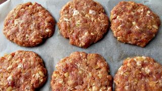 reteta plescavita sarbeasca