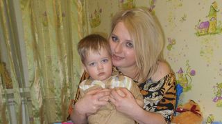  și-a &icirc;njunghiat de fratele de 15 ori