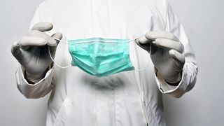 Vezi care sunt excepțiile de la purtarea măștii. Cine sunt oamenii scutiți de această lege