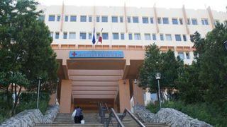 Saga „patronului de pompe funebre” la Spitalul Județean a luat sfârșit. Președinele CJ Neamț l-a demis