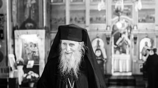 IPS Pimen s-a așezat în sicriu cu o jumătate de an înainte să moară: „Am văzut că încap”