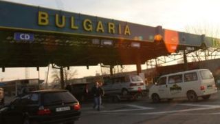 Procedura de tranzit a cetăţenilor români prin Bulgaria, simplificată