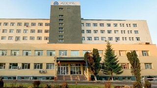 15 cadre medicale şi 13 pacienţi de la Spitalul de Neurochirurgie din Iași confirmaţi cu COVID-19