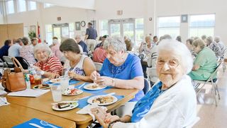 Camine batrani in Voluntari si Pipera in care batranii se simt ca acasa!